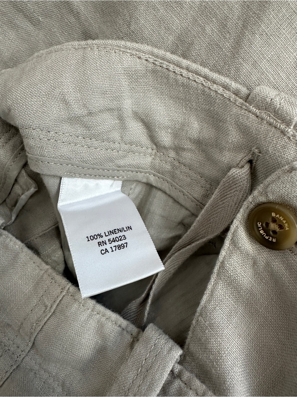 Banana Republic Women's 100% Linen Pants
Beige Button Fly Straight Leg 30×30 - Picture 5 of 5